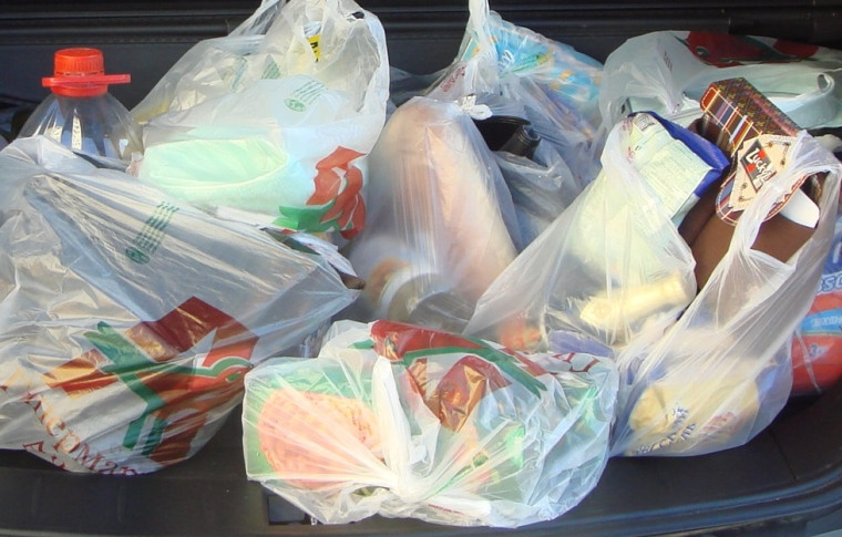Доставку продуктов и товаров первой необходимости теперь осуществляют индивидуально – по заявкам на конкретные адреса.. Доставку продуктов и товаров первой необходимости теперь осуществляют индивидуально – по заявкам на конкретные адреса..